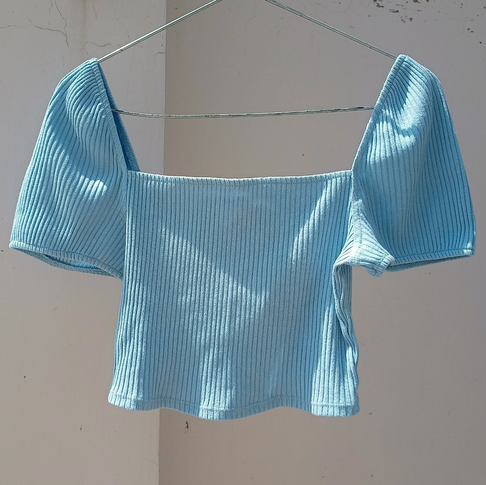 H&M ribbed crop top - Picture 2 of 4
